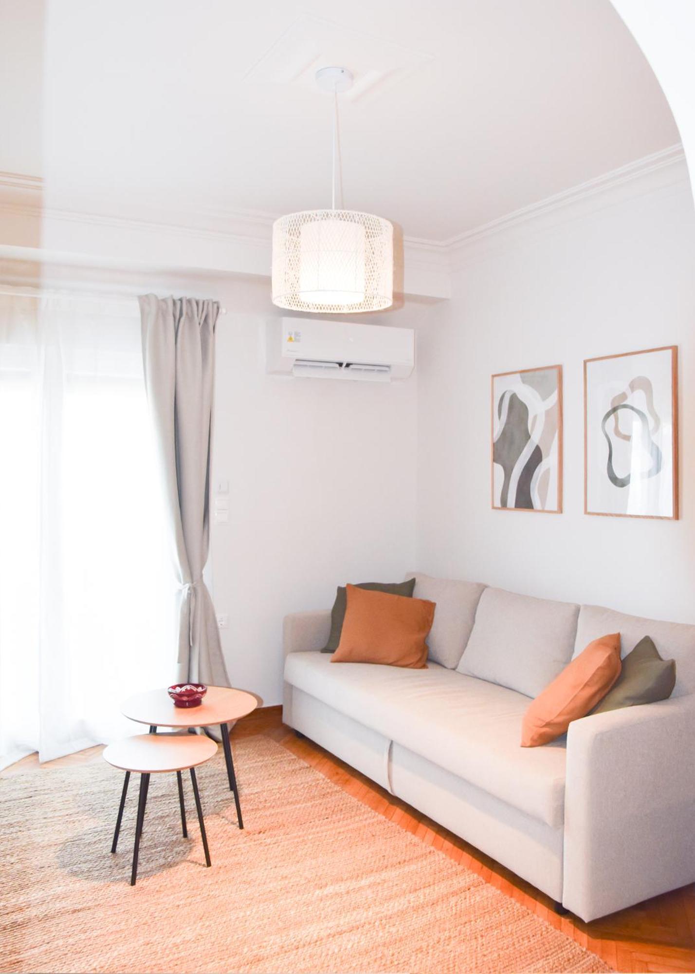 Newly Renovated Sunny * Athens
